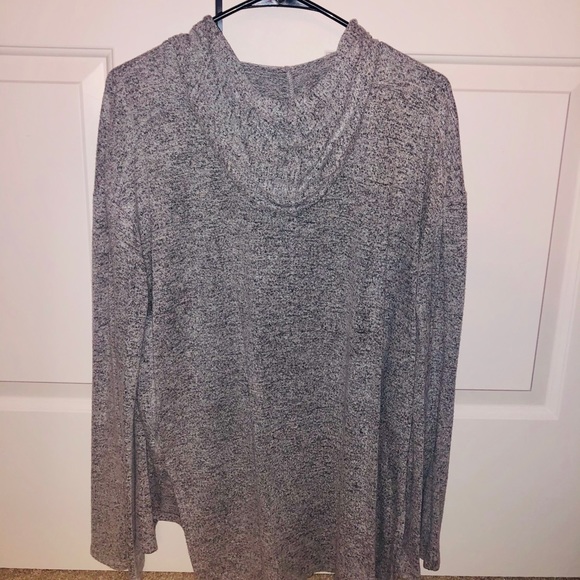 Comfy Mossimo Hooded Long-Sleeve Top - Picture 2 of 2